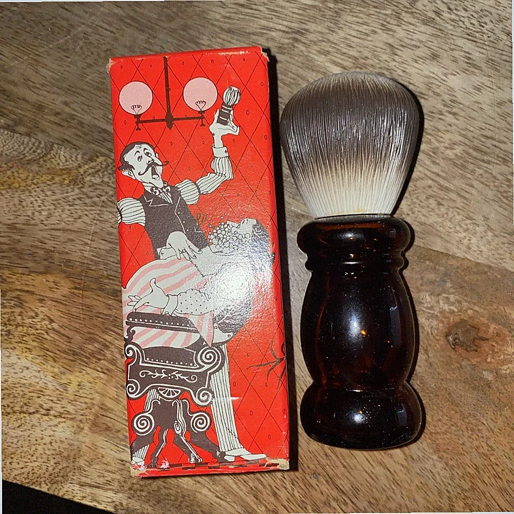 Avon Barber Shop Brush Wild Country Cologne 1.5 FL. OZ. (Empty )